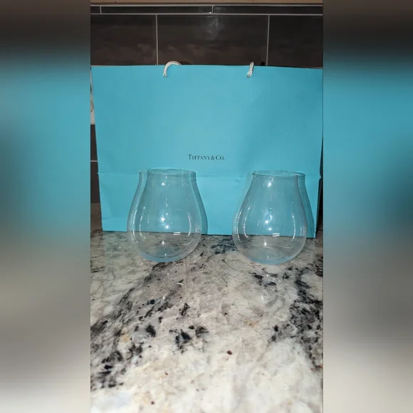 Tiffany & co.  wine glass - Picture 3 of 16